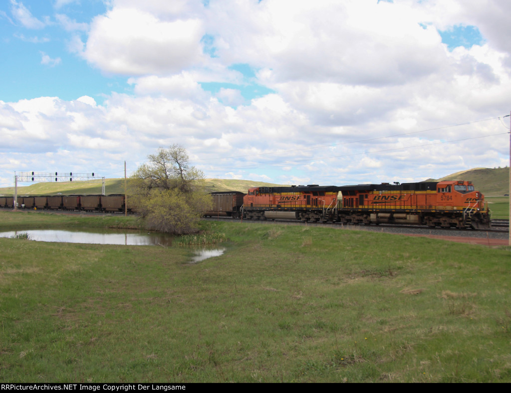BNSF 5784 DPU