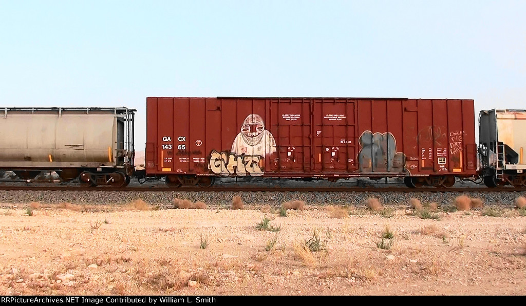 EB Manifest Frt at Erie NV W-Pusher -59