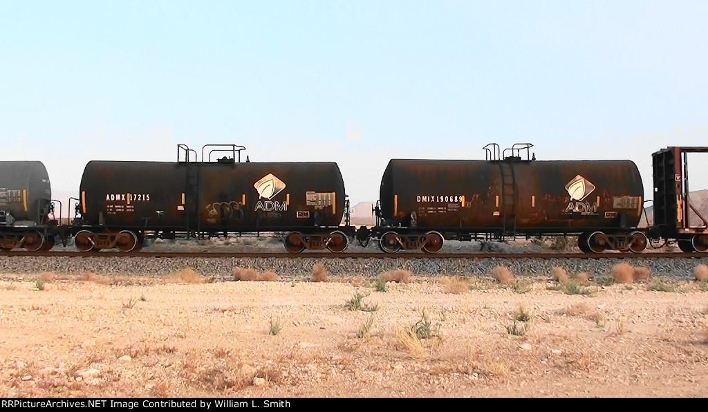 EB Manifest Frt at Erie NV W-Pusher -79