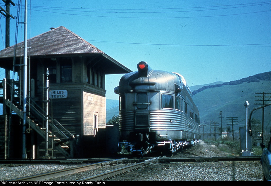WP California Zephyr 18 Niles Tower on its eastbound journey