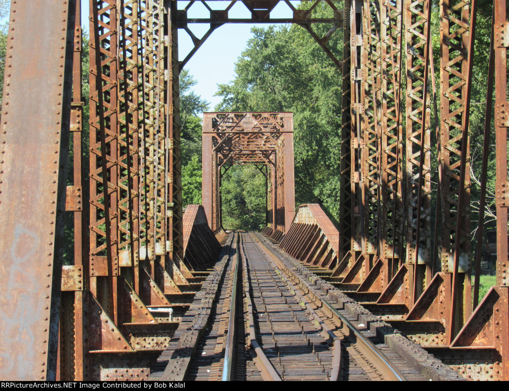 Riverton Indiana IC Railroad, INRD Wabash River Bridge