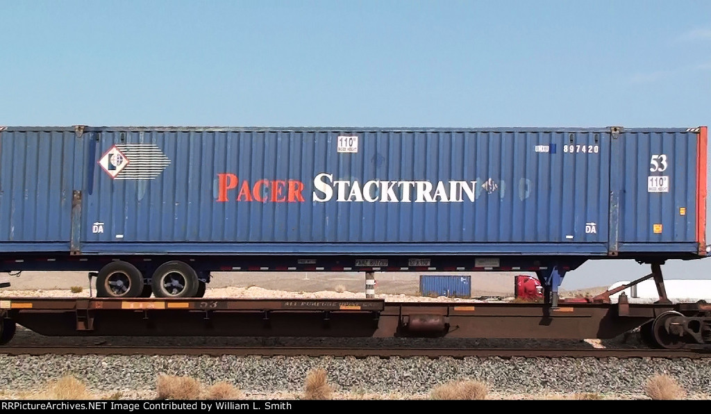 WB Intermodal Frt at Erie NV -126