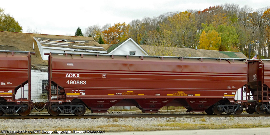 G888-81-24 grain loaded on the WSOR heads thru the Slinger interlocking to the CN mainline