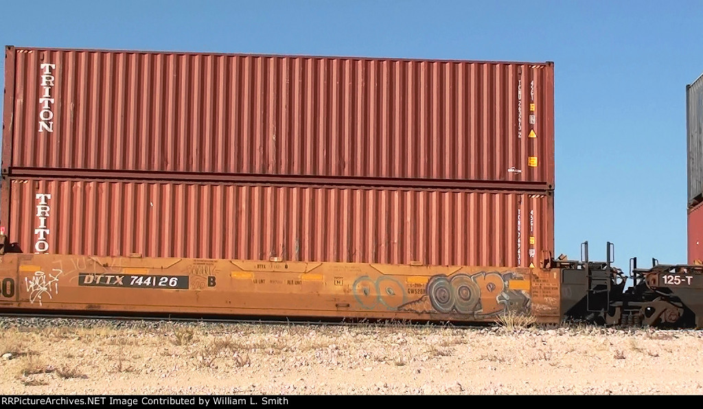 EB Intermodal Frt at Erie NV W-Pusher -61