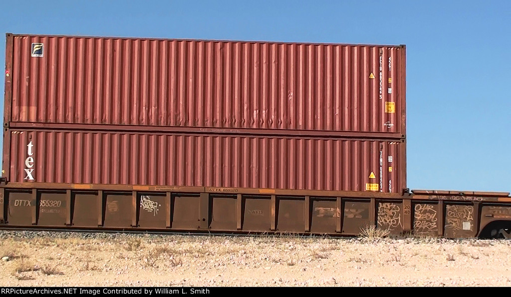 EB Intermodal Frt at Erie NV W-Pusher -63