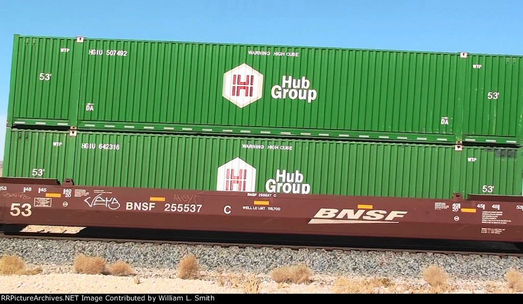 WB Intermodal Frt at Erie NV -W Mid Rrn Slv -206