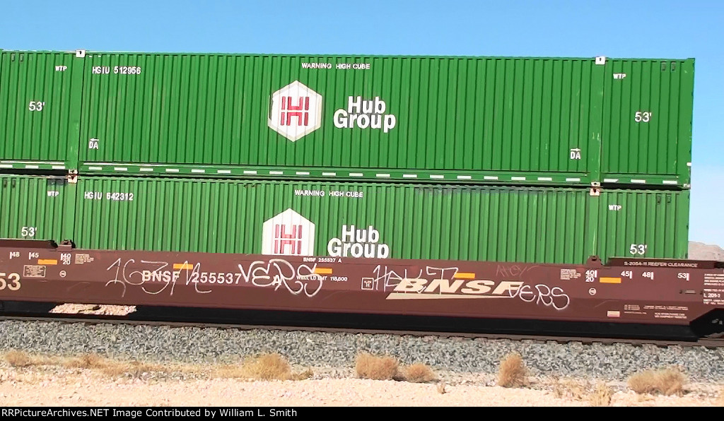 WB Intermodal Frt at Erie NV -W Mid Rrn Slv -207