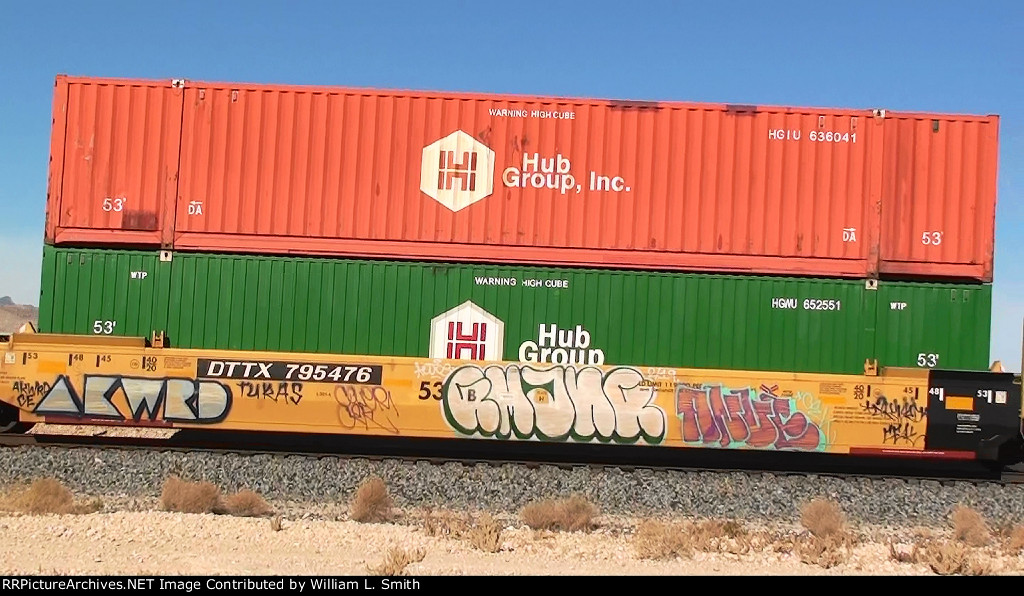 WB Intermodal Frt at Erie NV -W Mid Rrn Slv -42