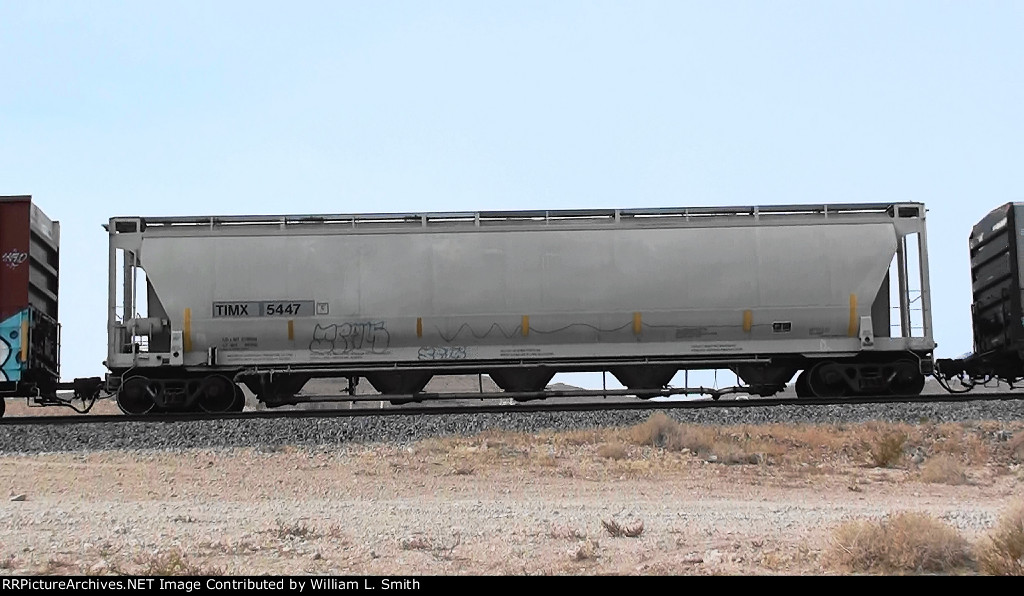 WB Manifest Frt at Erie NV -12