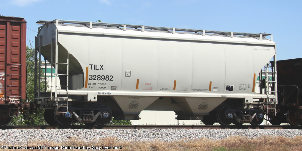 TILX 328982 - Trinity Industries Leasing Co