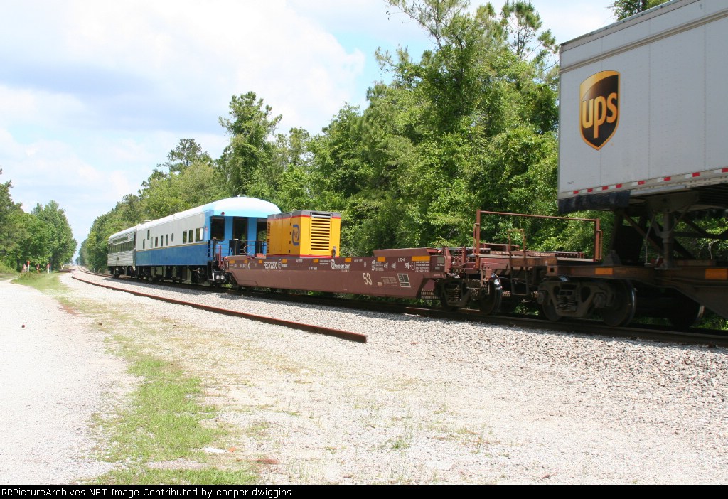 trailing on 101 are the power car, St. Augustine, and the Azalea