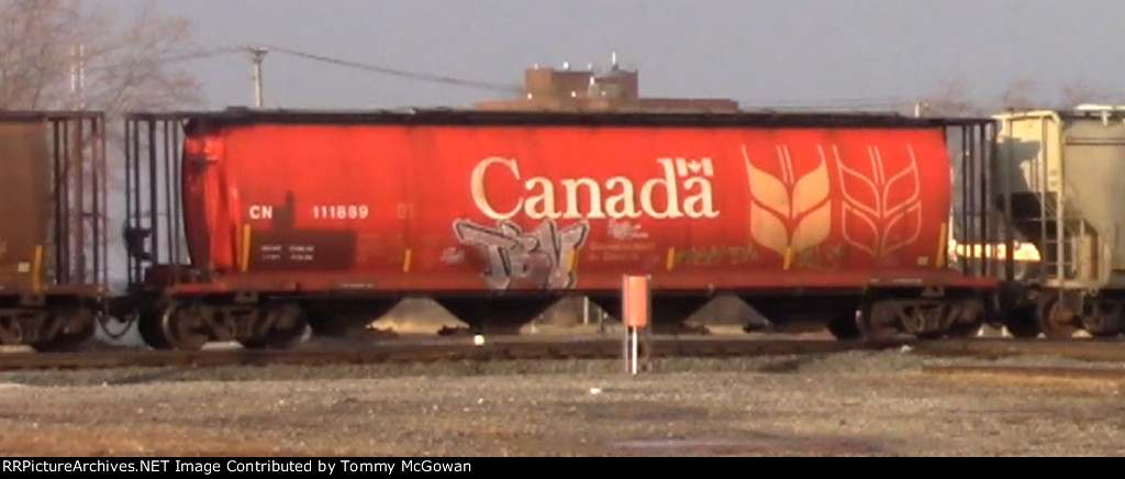 CN 111889