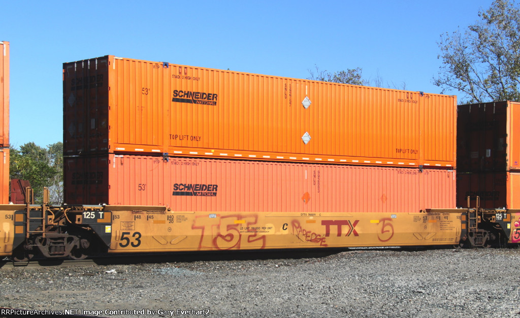 DTTX 766811, car C - TTX Co