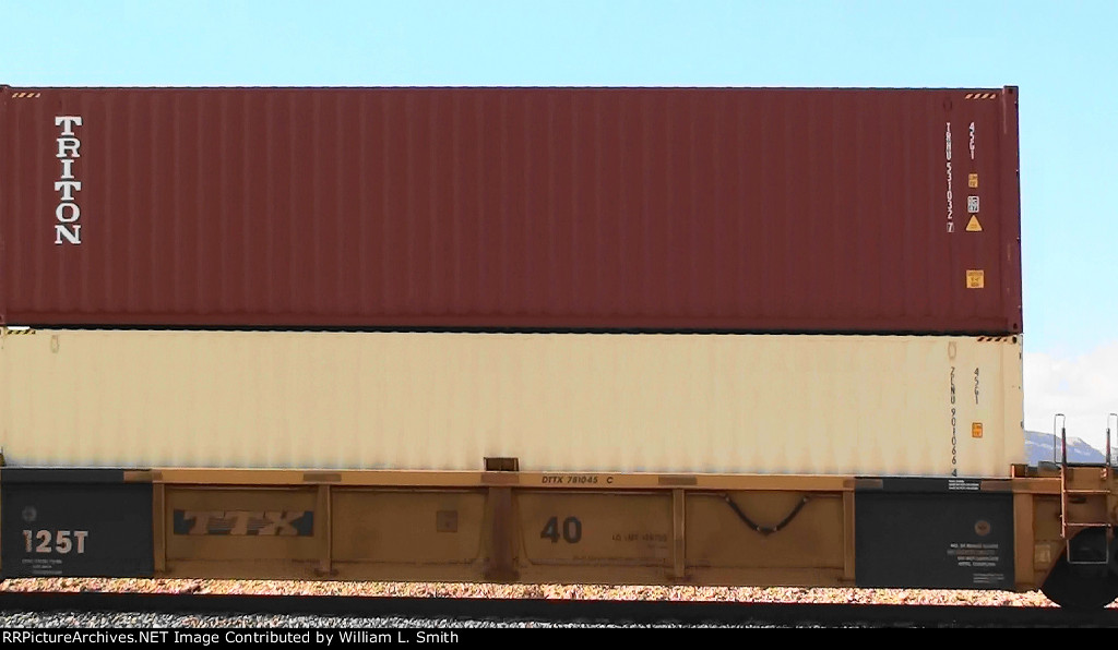 EB Manifest Frt at Erie NV -56