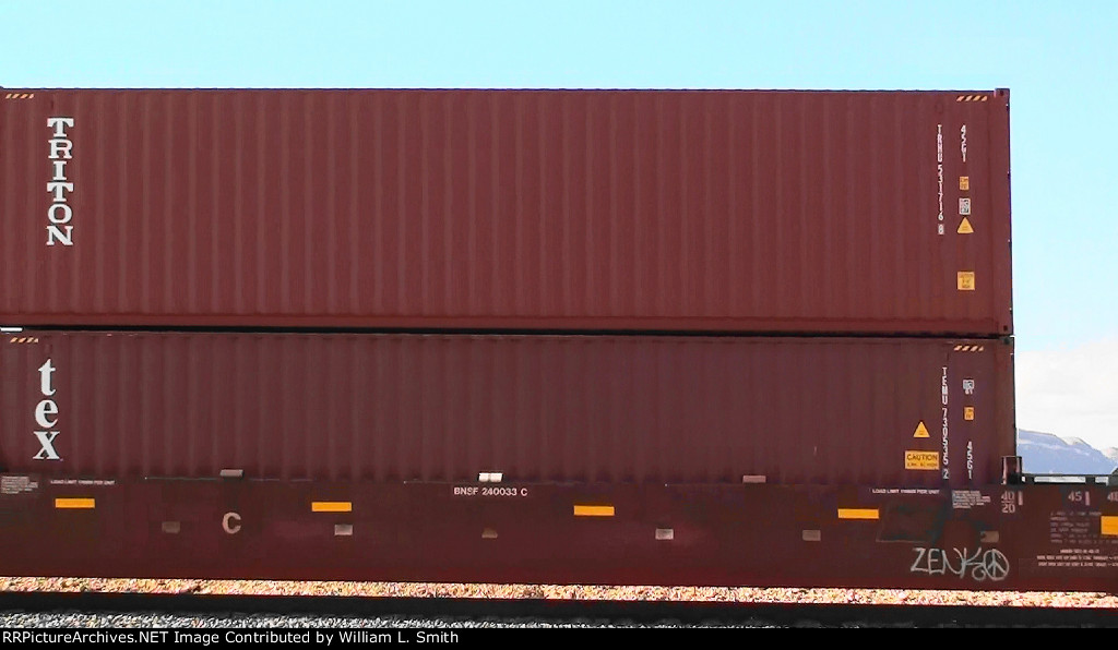 EB Manifest Frt at Erie NV -69