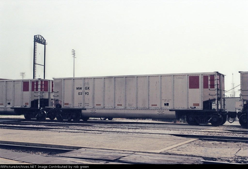 MWGX 392