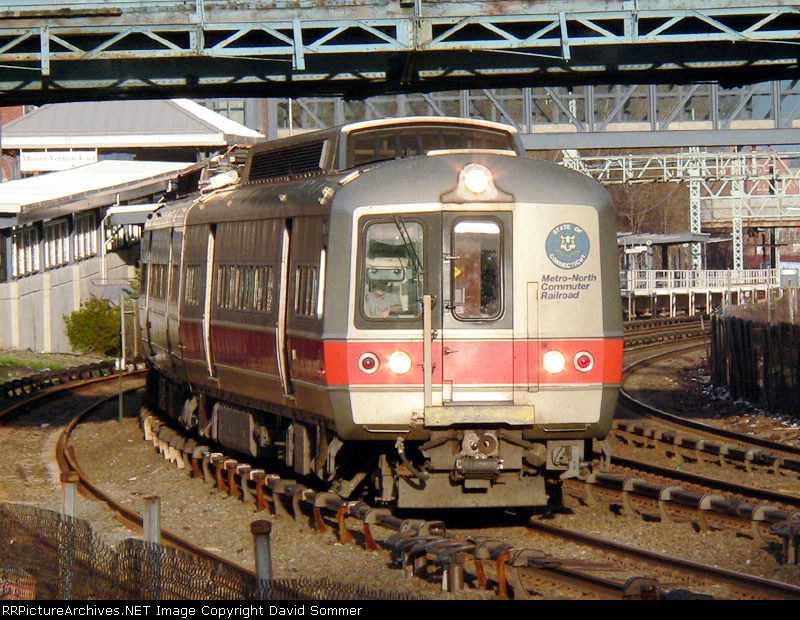 MU's Departing Mount Vernon East