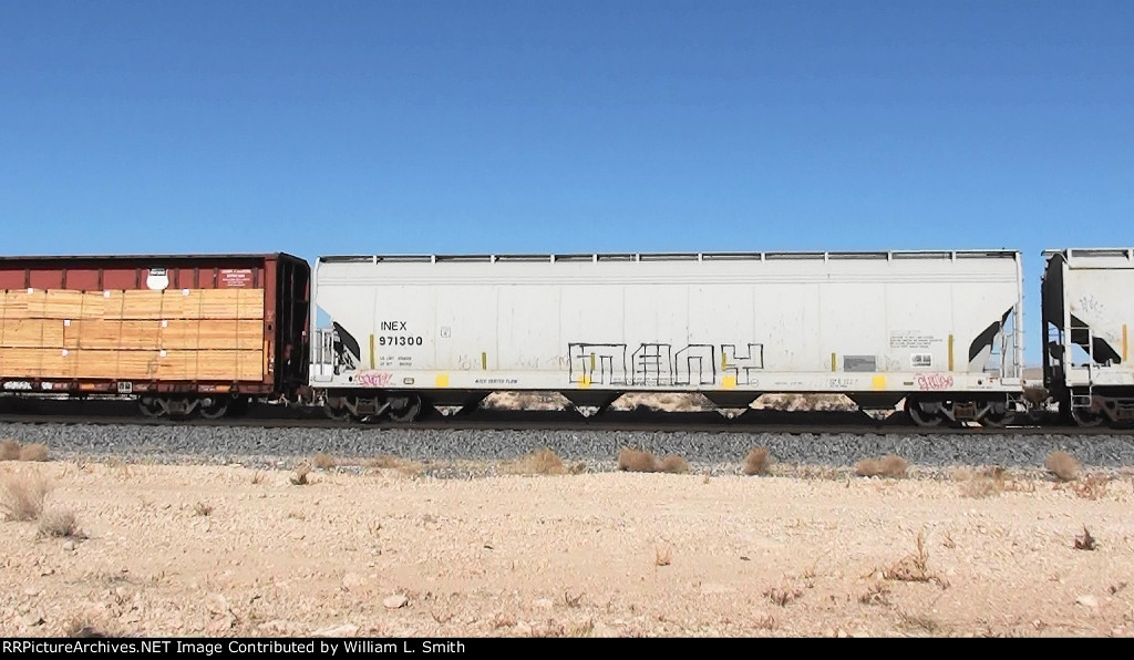 EB Manifest Frt at Erie NV -71