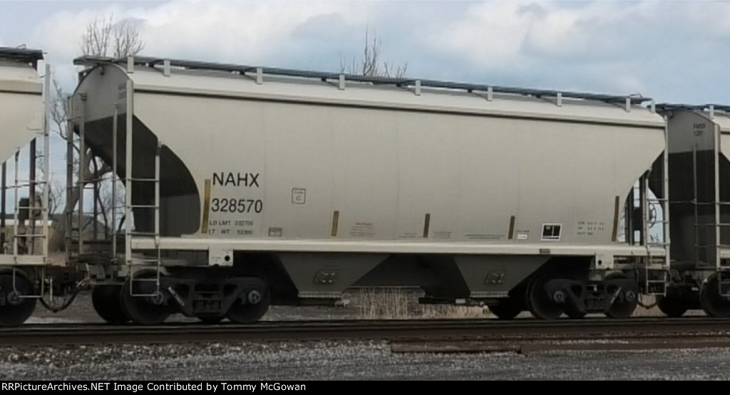 NAHX 328570