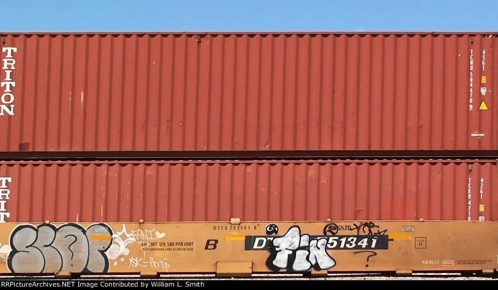 WB Intermodal Frt at Erie NV -49