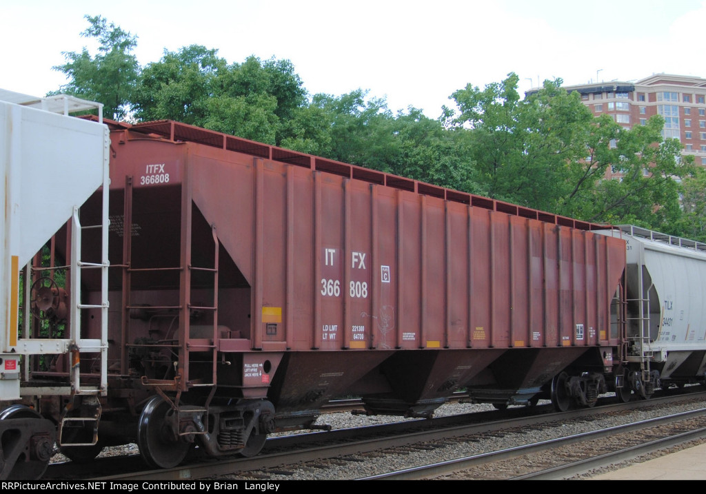 366808