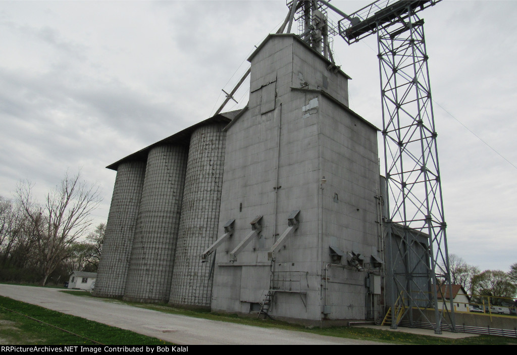 Goodwine Il. Grain Elevator