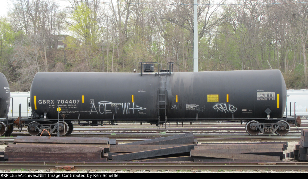 GBRX 704407