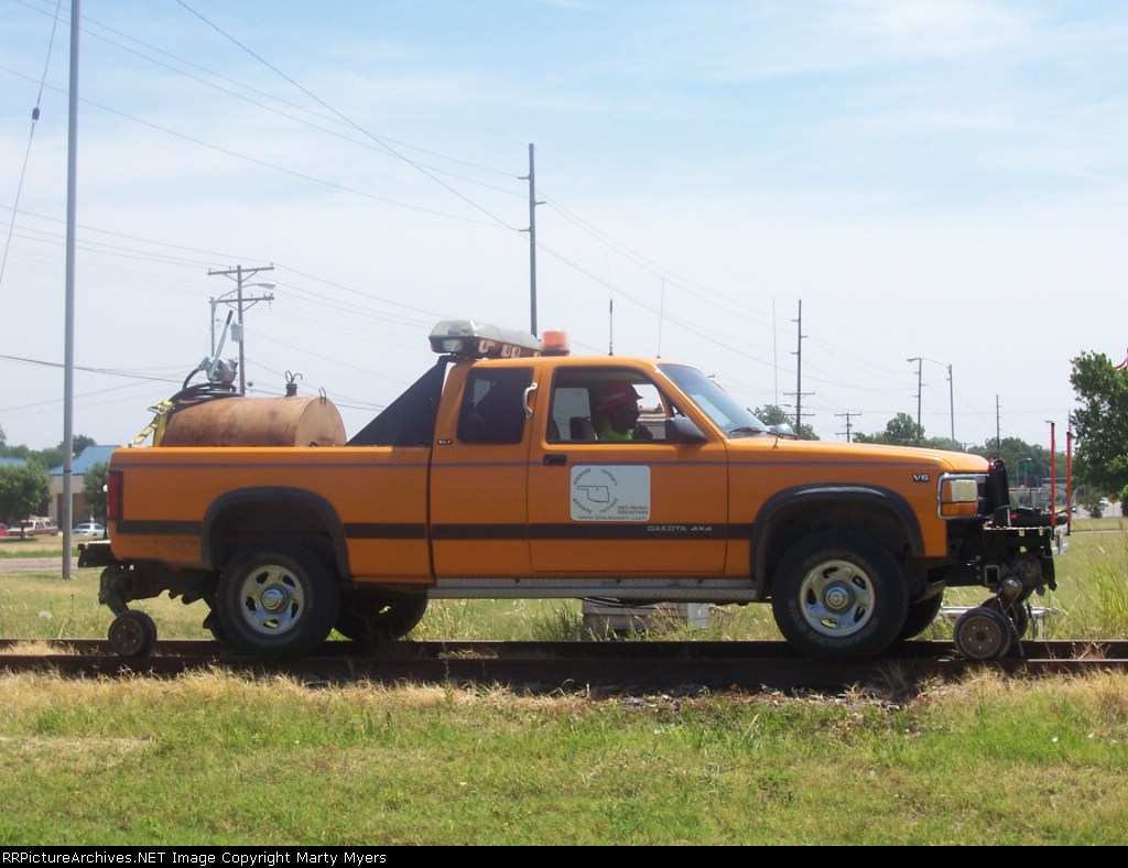 Blackwell Northern Gateway RR Hi-Rail Truck
