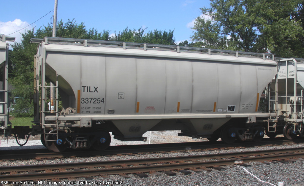 TILX 337254 - Trinity Industries Leasing