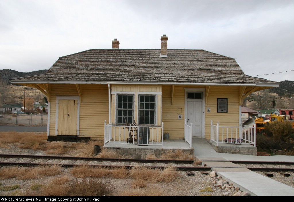 OLD CHERRY CREEK DEPOT