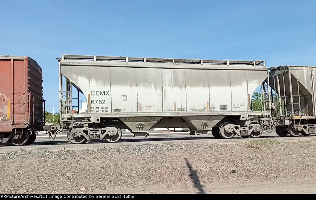 CEMX 6752