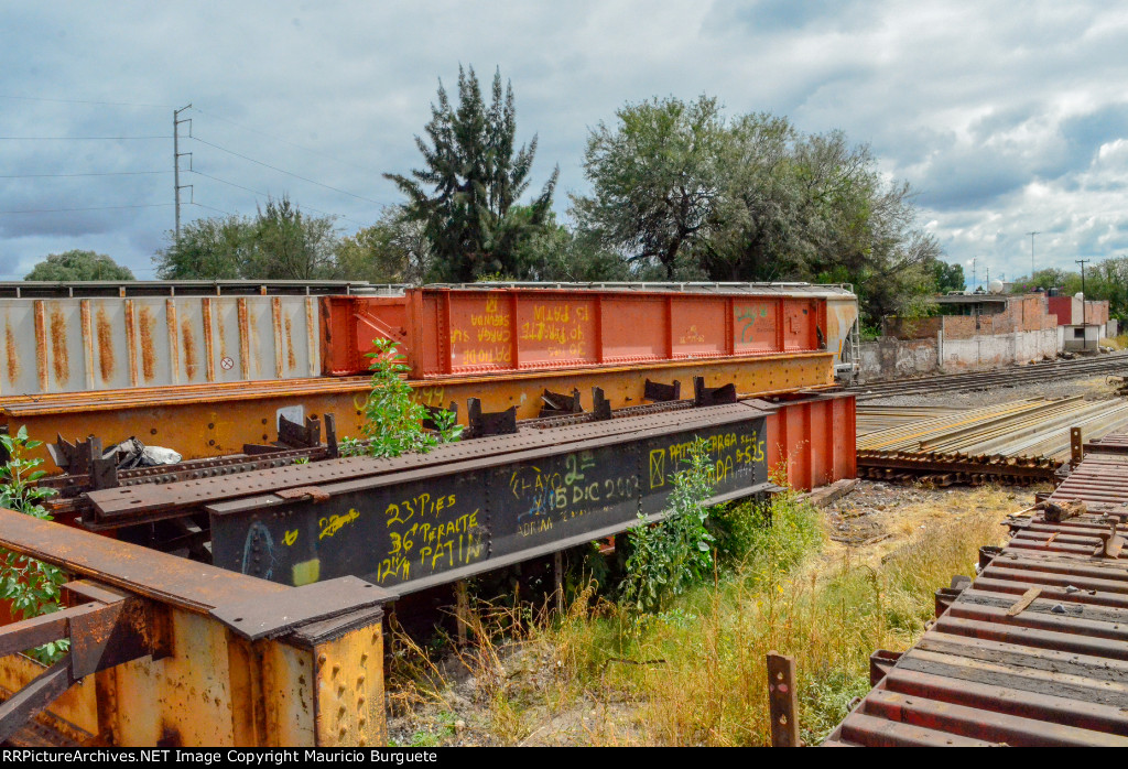 Old bridges in SLP yard