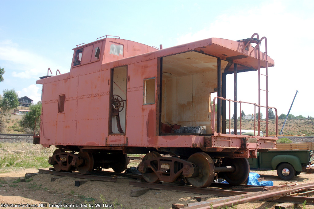 D&SL Caboose 10061