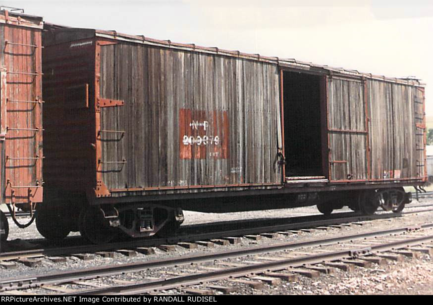MW boxcar 200379