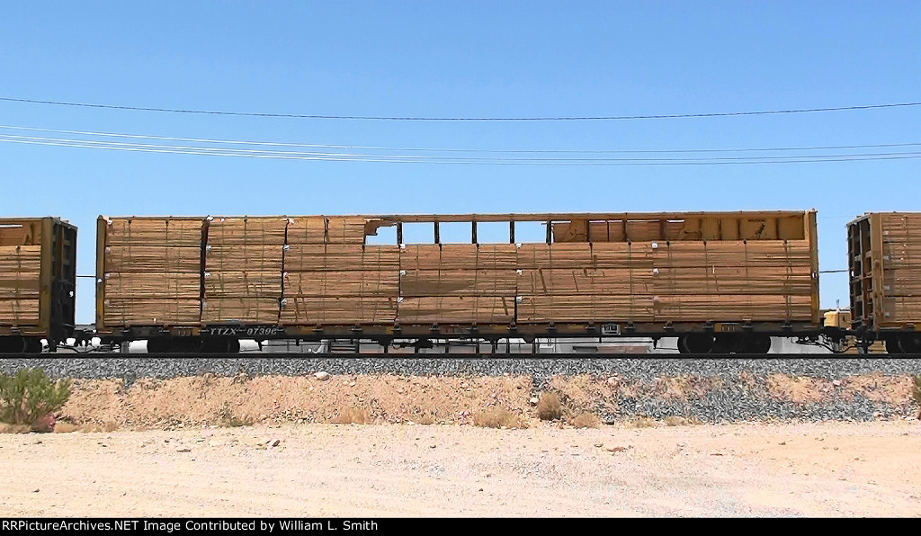 EB Manifest Frt at Arden Yard LV NV -17