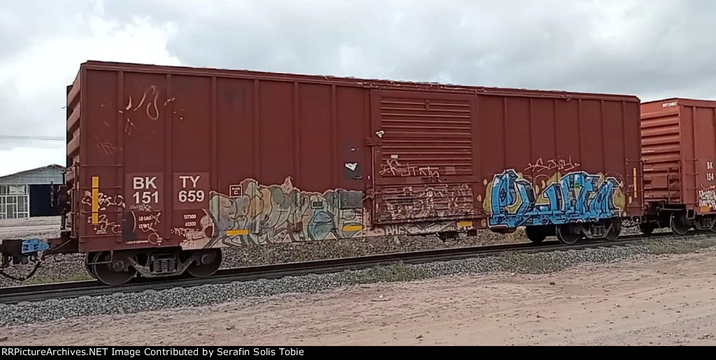 BKTY 151659 Con Grafiti