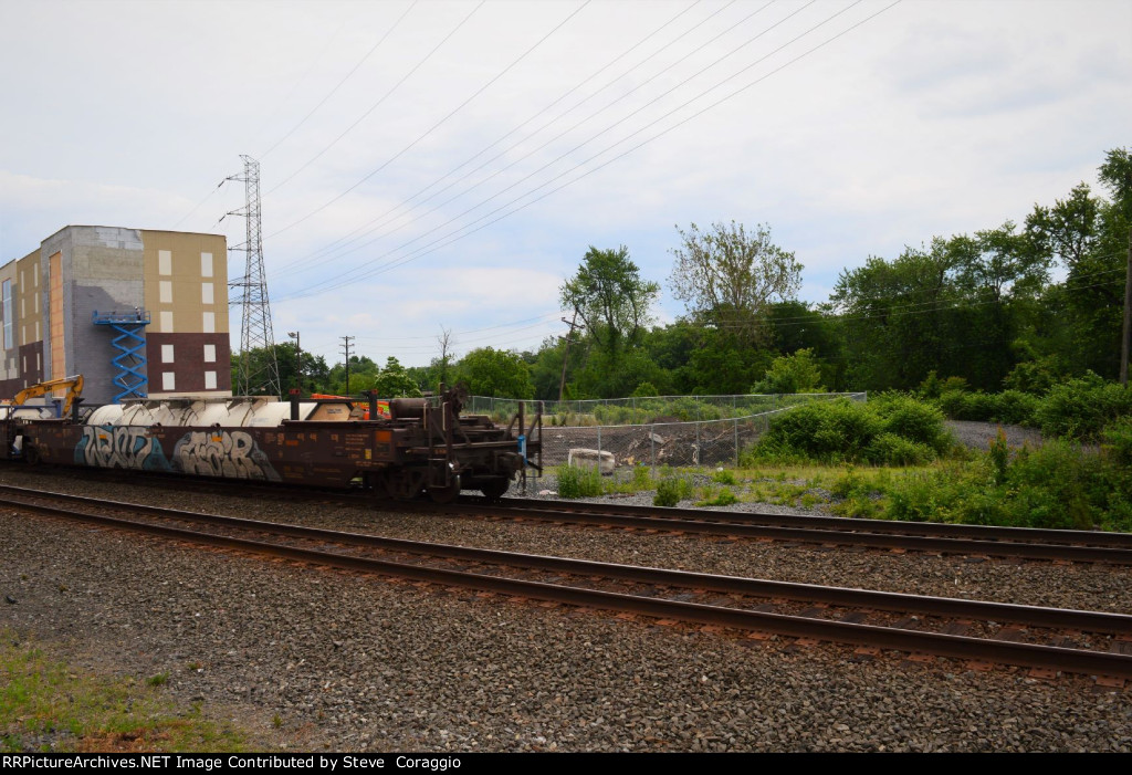 Tail end shot of BNSF 255280B, 