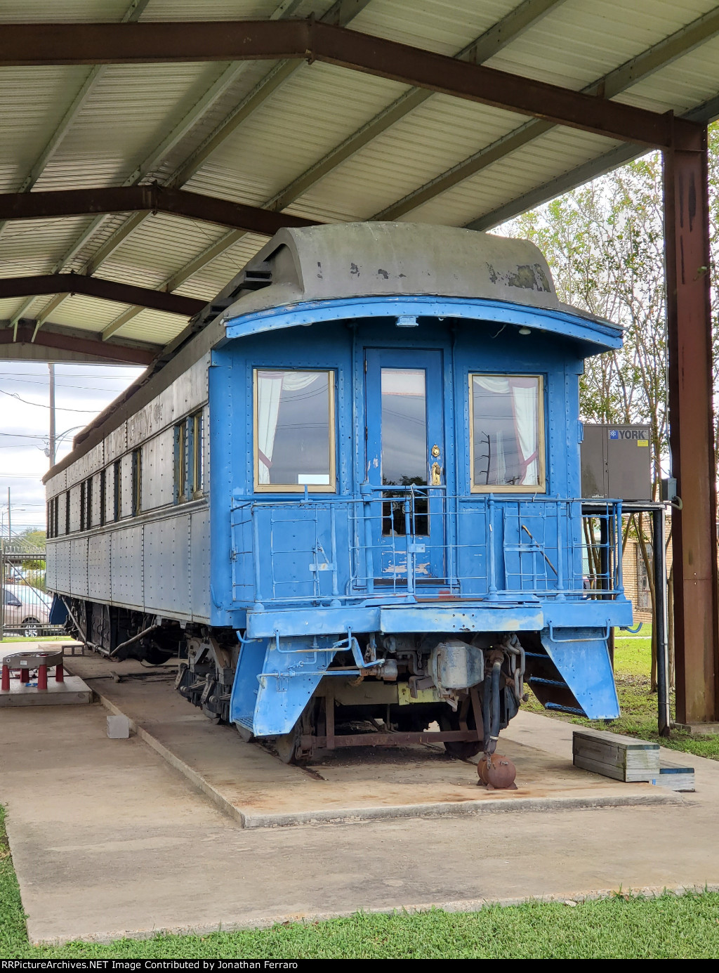 Business Car "Quebec"