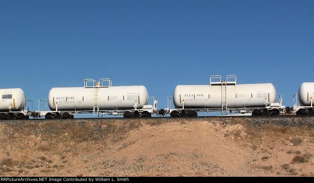 WB Manifest Frt at Erie NV -74