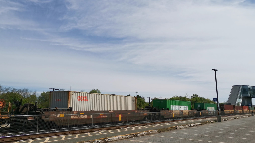 BNSF 230097 (Triple Well Car Altogther)