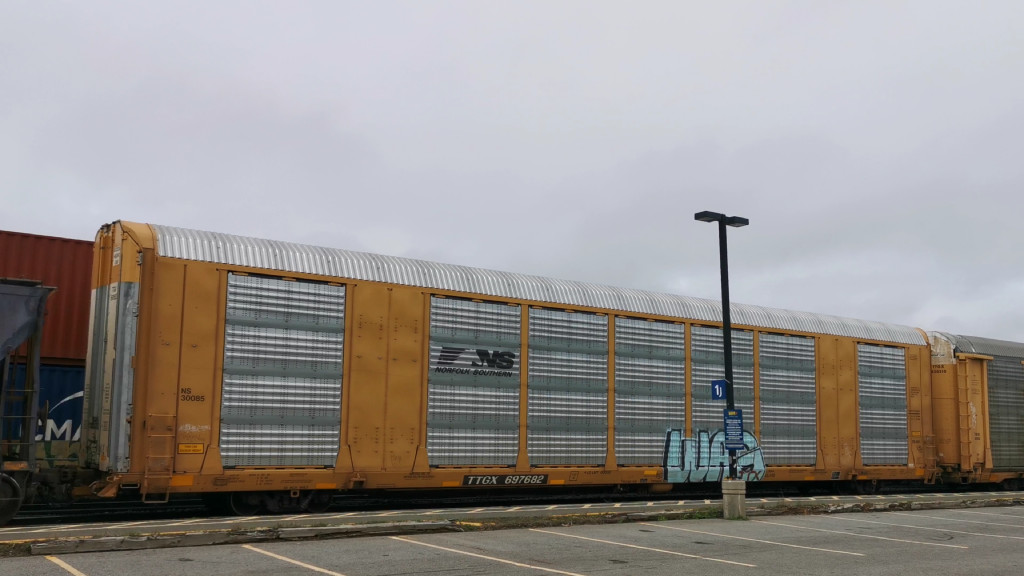 NS 30085 (Body) TTGX 697682 (Flat)