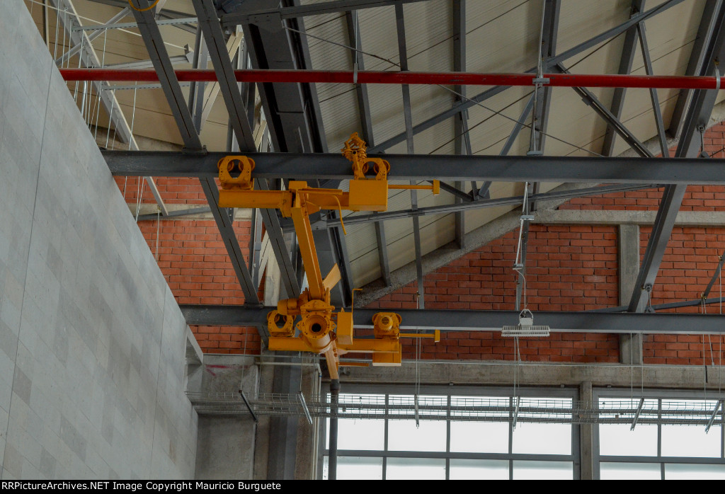Inside Salon Trece, ceiling and cranes
