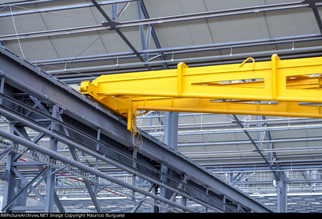 Inside Salon Trece, ceiling and cranes