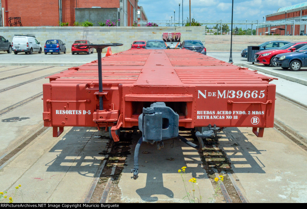 NdeM Flat car