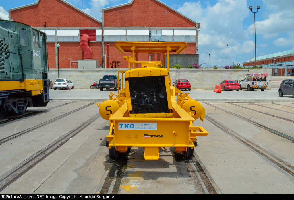 NdeM CD-5 Tie Remover/Inserter