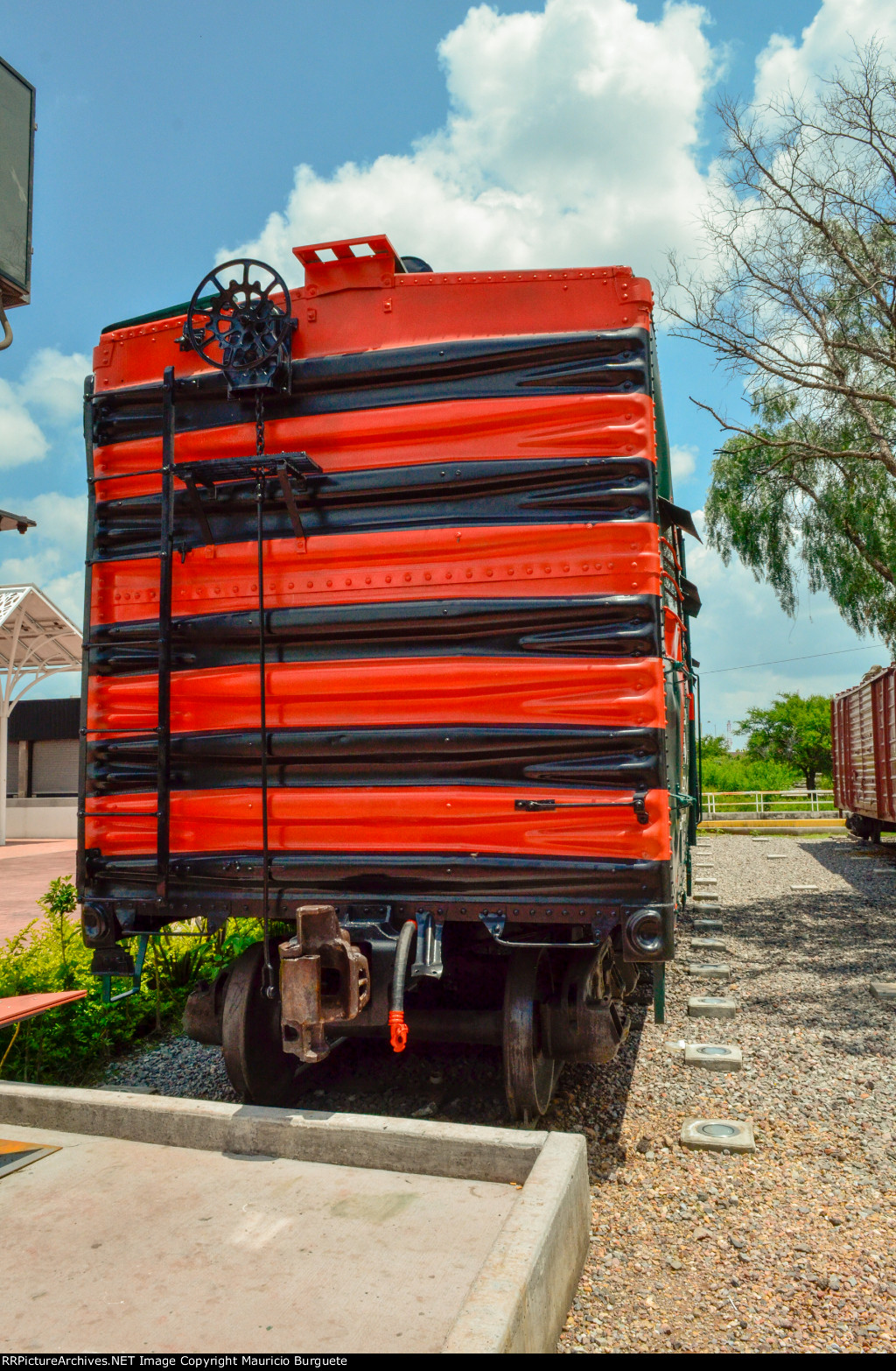 NdeM Camping car used as School