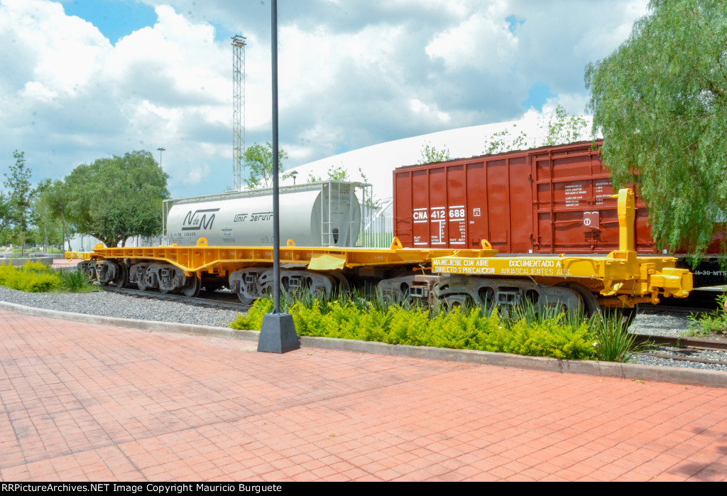 PMEX Heavy Duty Flat car