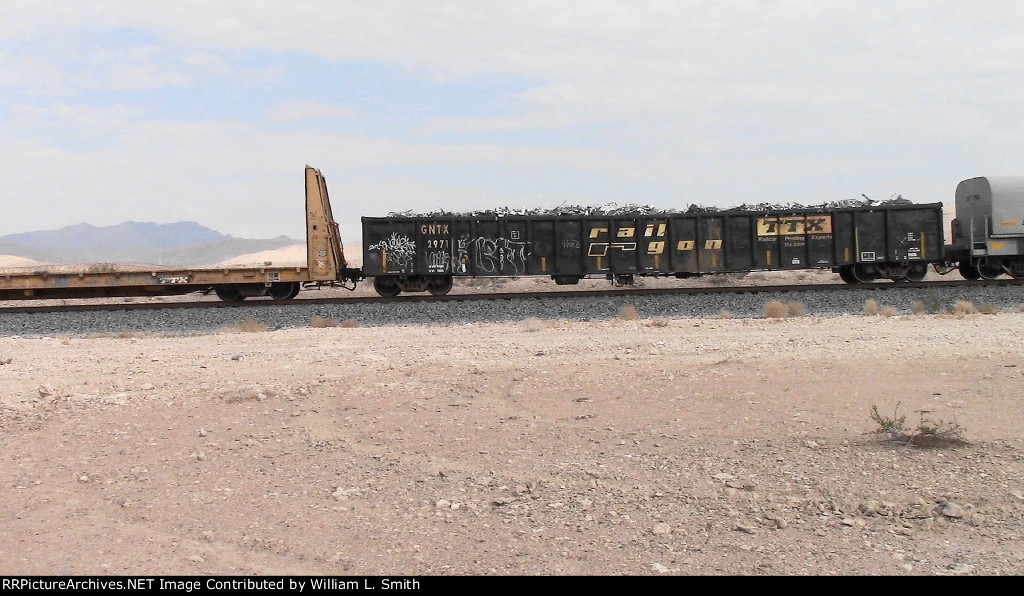 EB Manifest Frt at Erie NV W-Pshr -57