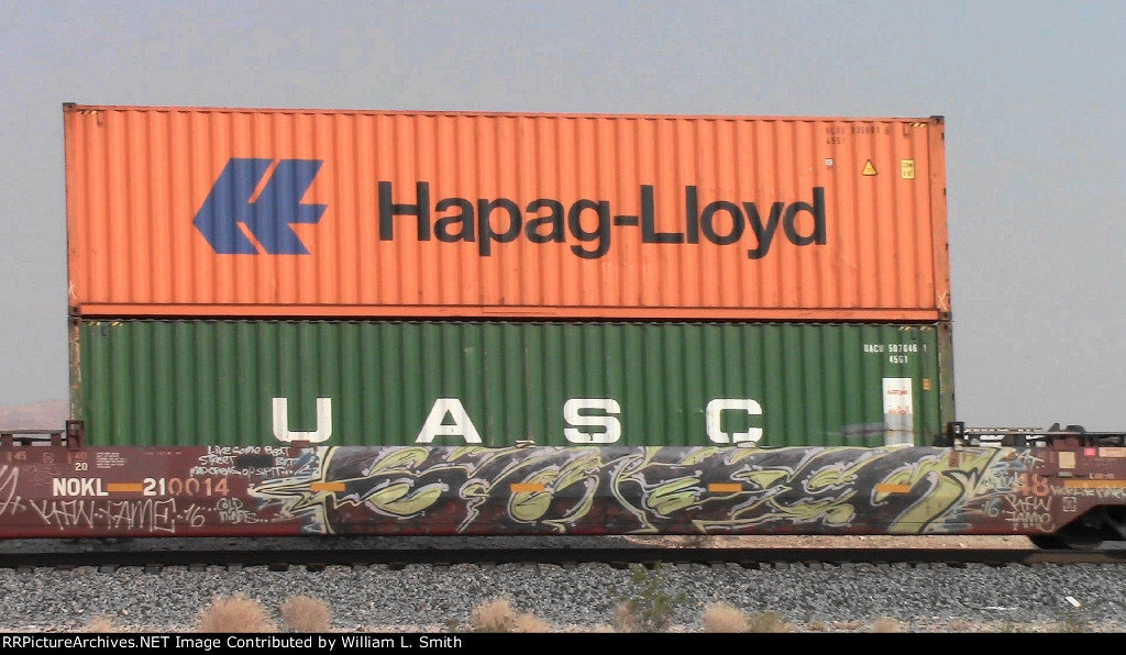 EB Intermodal Frt at Erie NV W-Puhr  -22