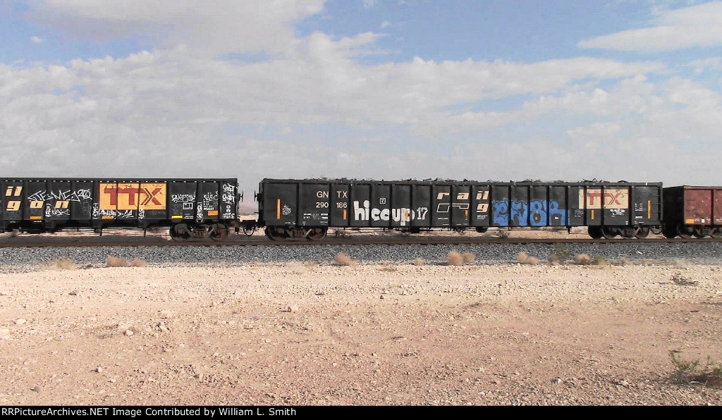 WB Manifest Frt at Erie NV -127